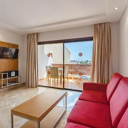 Appartamento 349 Royal Park Albatros Pool, Terrace And Ac