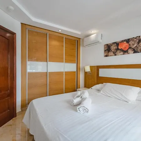 349 Royal Park Albatros Pool, Terrace And Ac Appartamento *